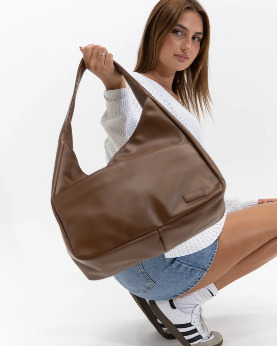 The Cavo Tote